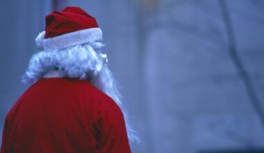 Holiday scam warning: what to know before you shop or click