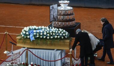 Hundreds honor tennis great Nicola Pietrangeli at Rome memorial