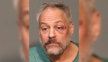 4-hour barricade situation at Scottsdale home leads to man's arrest: police