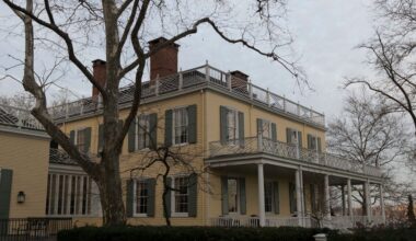 Mamdani announces he will live in Gracie Mansion