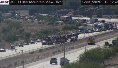 2 dead in crash on Loop 303 in Surprise, DPS says