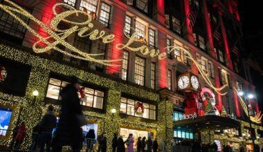 Woman charged in unprovoked attack on tourist changing baby's diaper in NYC department store