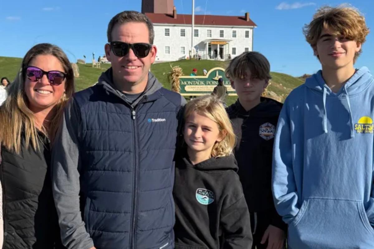 Long Island 'sports dad' brutally attacked over measly $20 outside NYC's Beacon Theatre