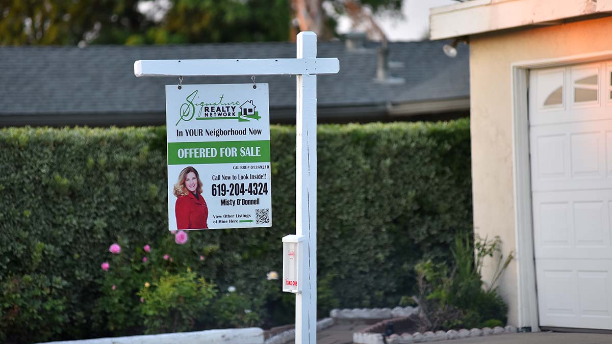 More San Diego homeowners face negative equity as house prices fall
