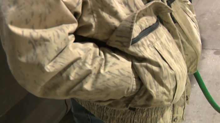 As Houston temperatures drop, community groups work to keep vulnerable residents warm