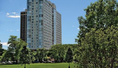 Nearly 1,500-Unit Chicago Multifamily Portfolio Set To Sell For $455M