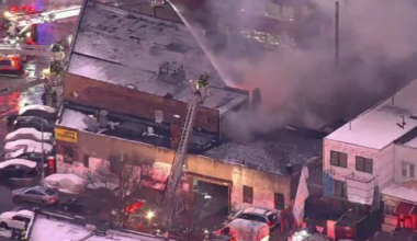 Bakery fire in Brooklyn leaves 4 injured