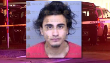 Man accused of killing girlfriend in Phoenix, fleeing to southern Arizona