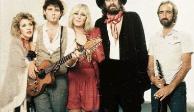 The Fleetwood Mac song used to make fun of Stevie Nicks