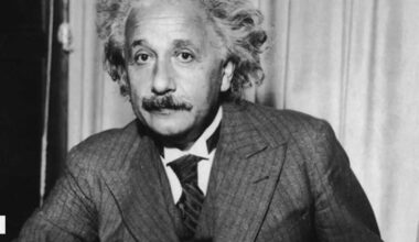 Quote of the day by Albert Einstein: 'It's not that I'm so smart, it's just...' Here's some life-changing quotes by German-born physicist