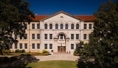 Wyatt C. Hedrick and the Art Deco Architecture of Fort Worth