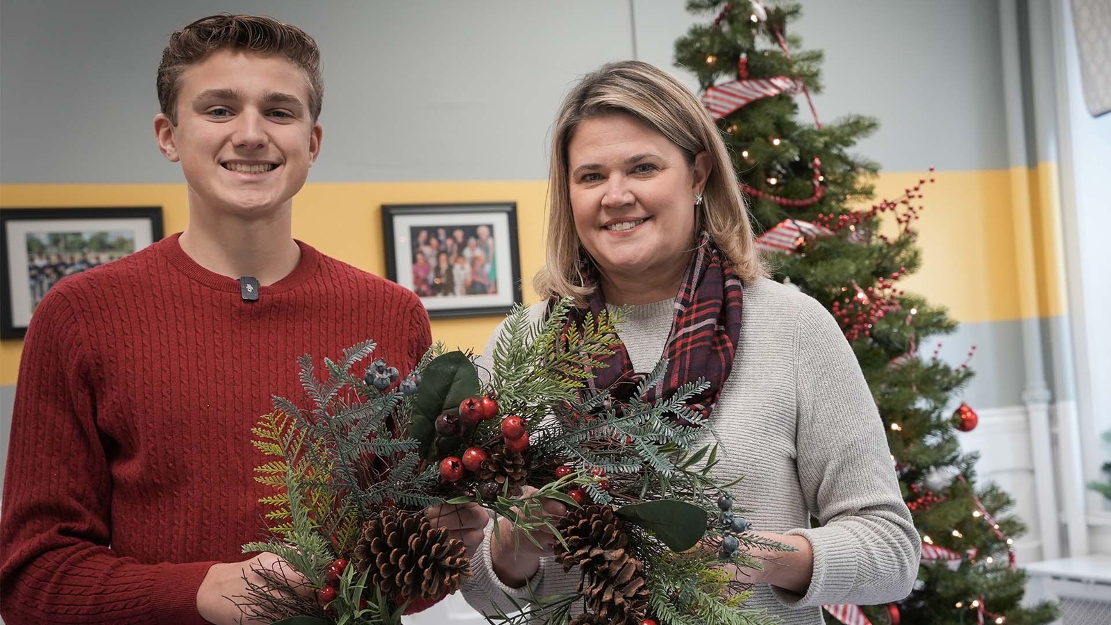 'Giving Garland': Pa. mother and son donate hand-me-down holiday decorations