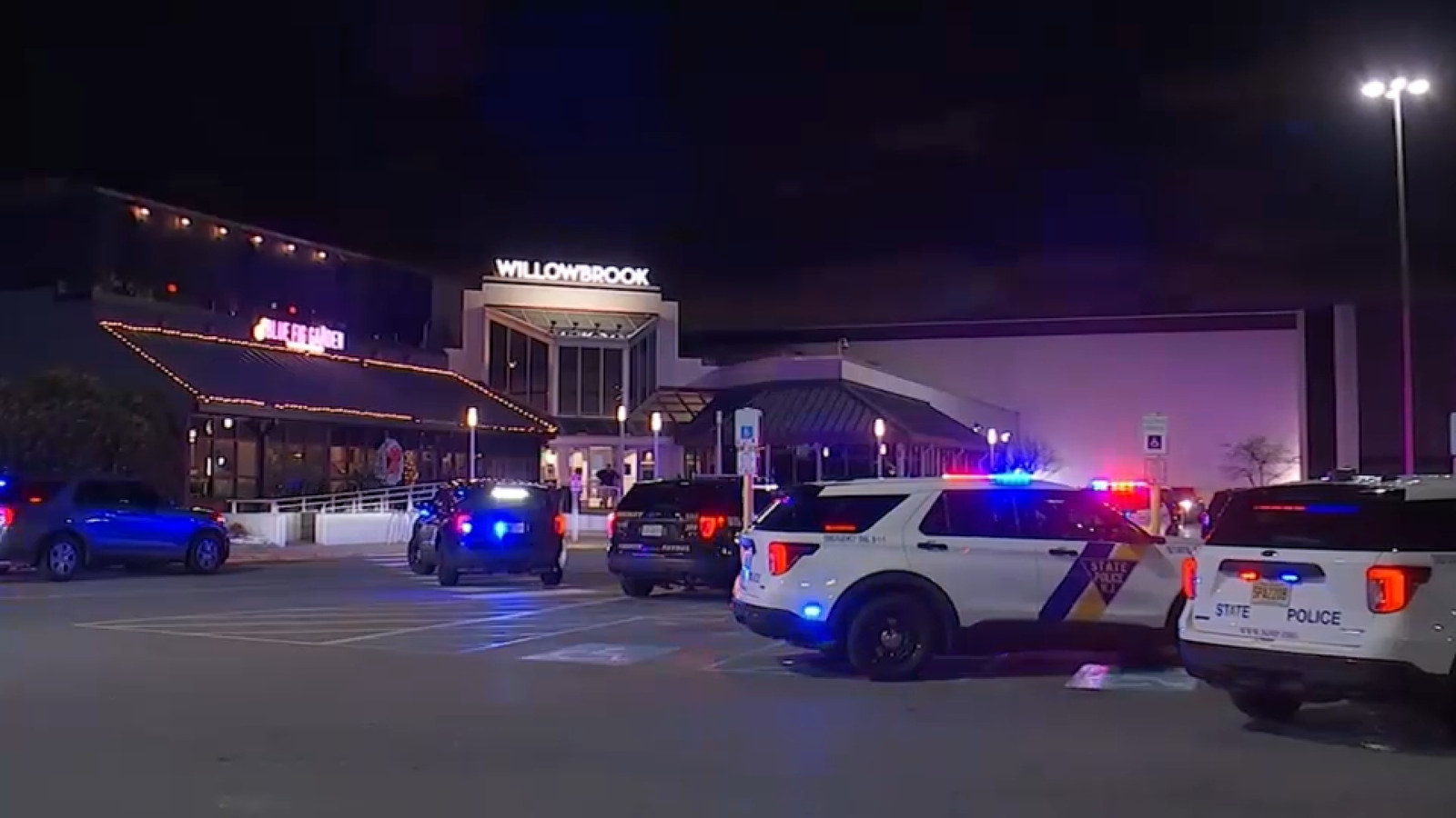 Willowbrook Mall shooting: Wayne Police investigating after shot fired in food court of NJ shopping center