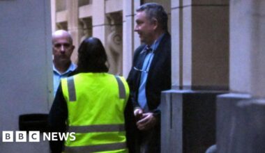 Australian pilot has murder conviction overturned on appeal