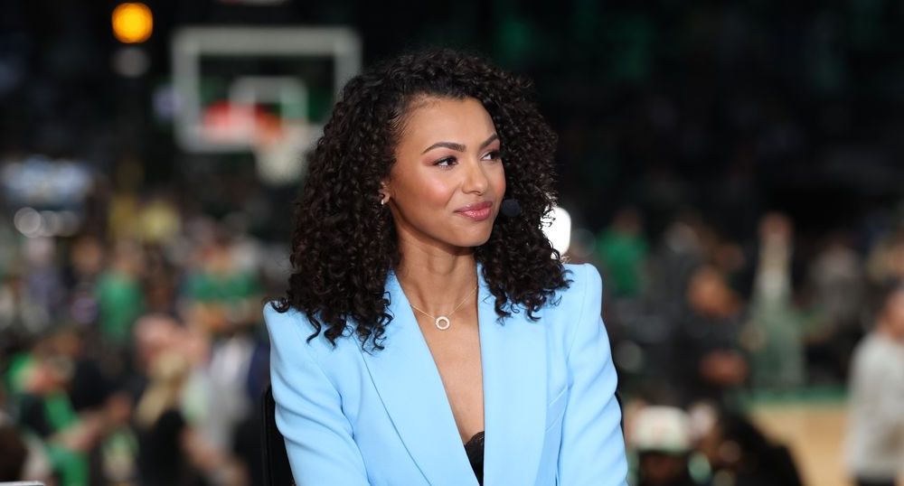 Malika Andrews lead candidate to replace Elle Duncan as ESPN WNBA host