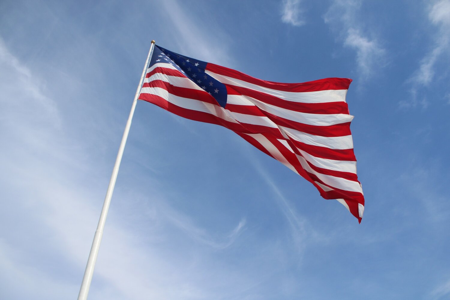 The flag is 40 X 80 feet in size, while the pole stands at 130 feet.