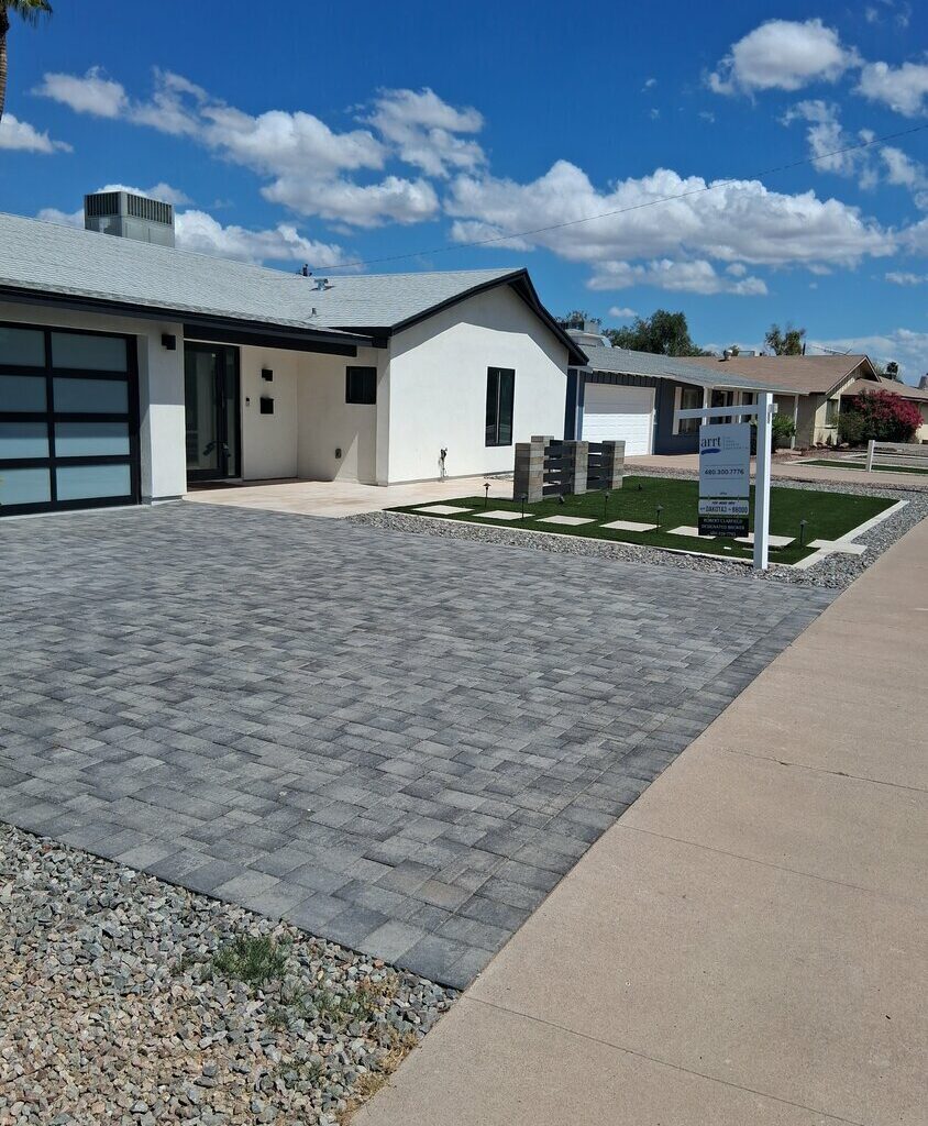 Closed sales in the Scottsdale real estate market and the Valley saw stronger year-to-date closed sales numbers than the nation as a whole in November, according to data from Phoenix Realtors.