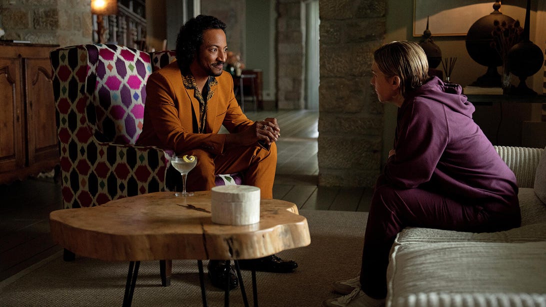 Samba Schutte and Rhea Seehorn, Pluribus