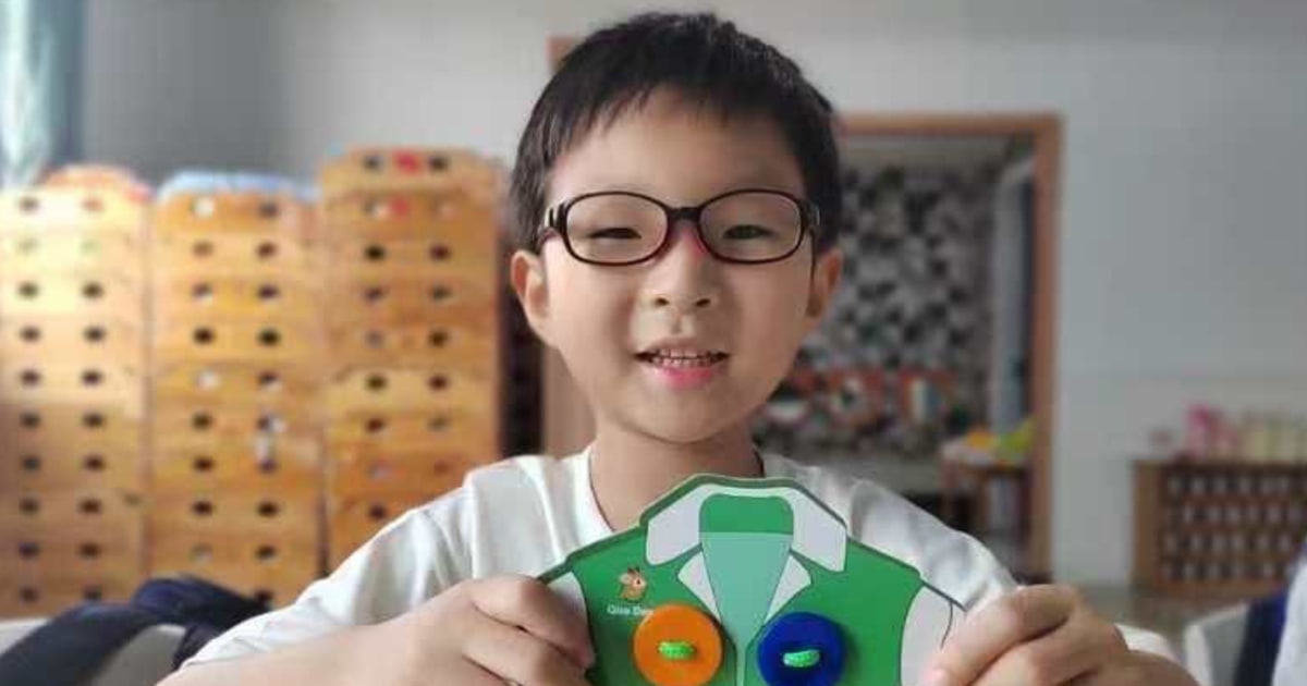 Hundreds in NYC rally to support 6-year-old separated from dad after ICE check-in