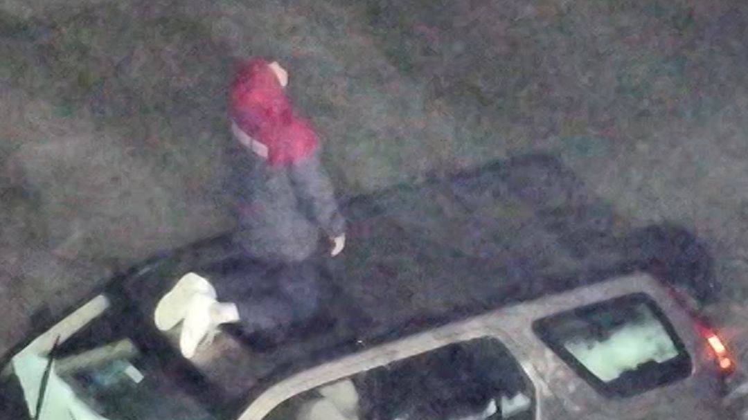 251212_WA flood rescue_vertCLEAN.00_00_00_21.Still001.jpg