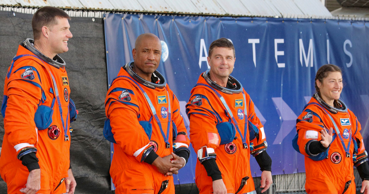 2026 set to be the year NASA astronauts fly around the moon again