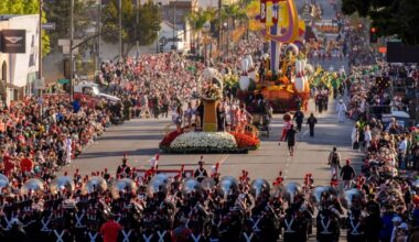 Nasty weather on tap for New Year fetes at Rose Parade in California and revelers in New York City :: WRAL.com