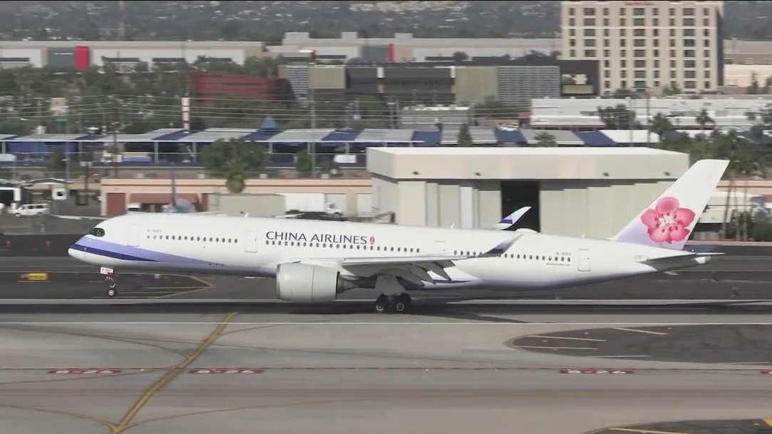 China Airlines begins Phoenix-Taipei flight