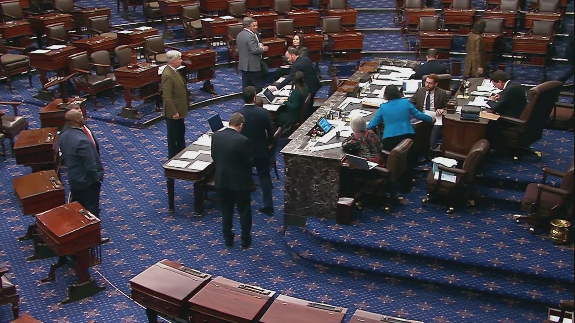 Houston mom battling cancer worries about costs after Senate blocks healthcare deal