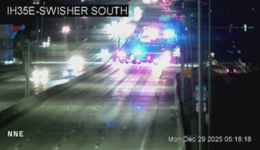 Crash closes all northbound lanes of I-35E near Lake Dallas Drive