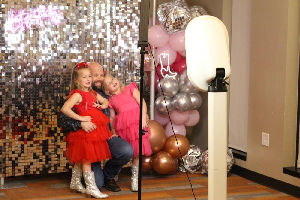 Fathers and daughters are invited to the Keller Senior Activities Center for a Paris-themed dance on Jan. 30 and Jan. 31.