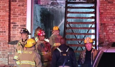 Two people killed in apartment fire in Far North Dallas, officials say