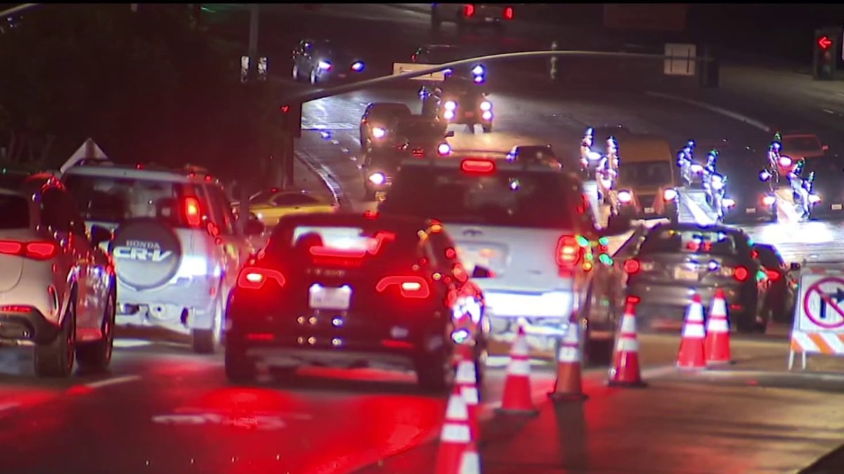 Caltrans crews, shoppers maneuver around wet roads in North County – NBC 7 San Diego