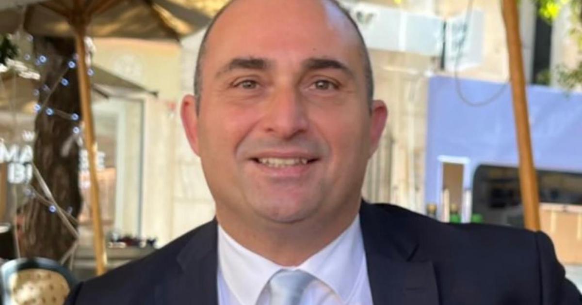 Franco Debono cross-examines Einstein’s special relativity