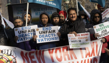 City Council approves ‘unfair deactivations’ safeguards for rideshare drivers, delivery workers – amNewYork