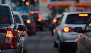 Major accident causing traffic delay up to 2 hours along I-35 southbound near Thousand Oaks