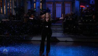 Melissa McCarthy Kicks Off ‘SNL’ With Festive Monologue as She’s Toppled by a Snowstorm