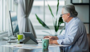 Despite Earning $175K And Saving $3.5M, A 62-Year-Old Attorney Tells Dave Ramsey He's Afraid To Retire