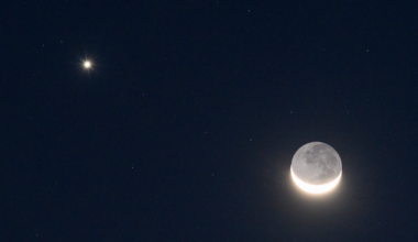 Venus and crescent moon next to each other.