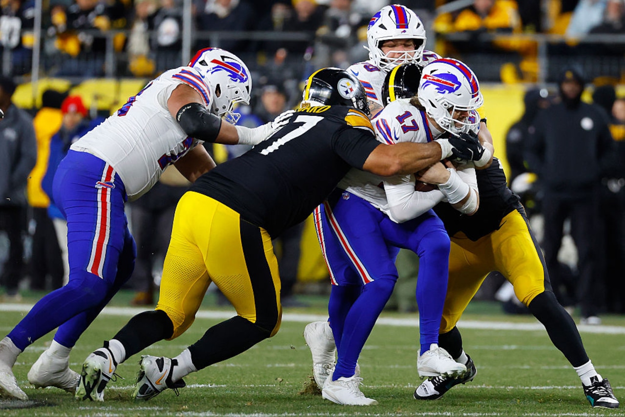 Cam Heyward accuses Josh Allen of cheap shot during Bills' win over Steelers