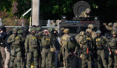 Protesters move to end their lawsuit over immigration officers' tactics in the Chicago area | National News