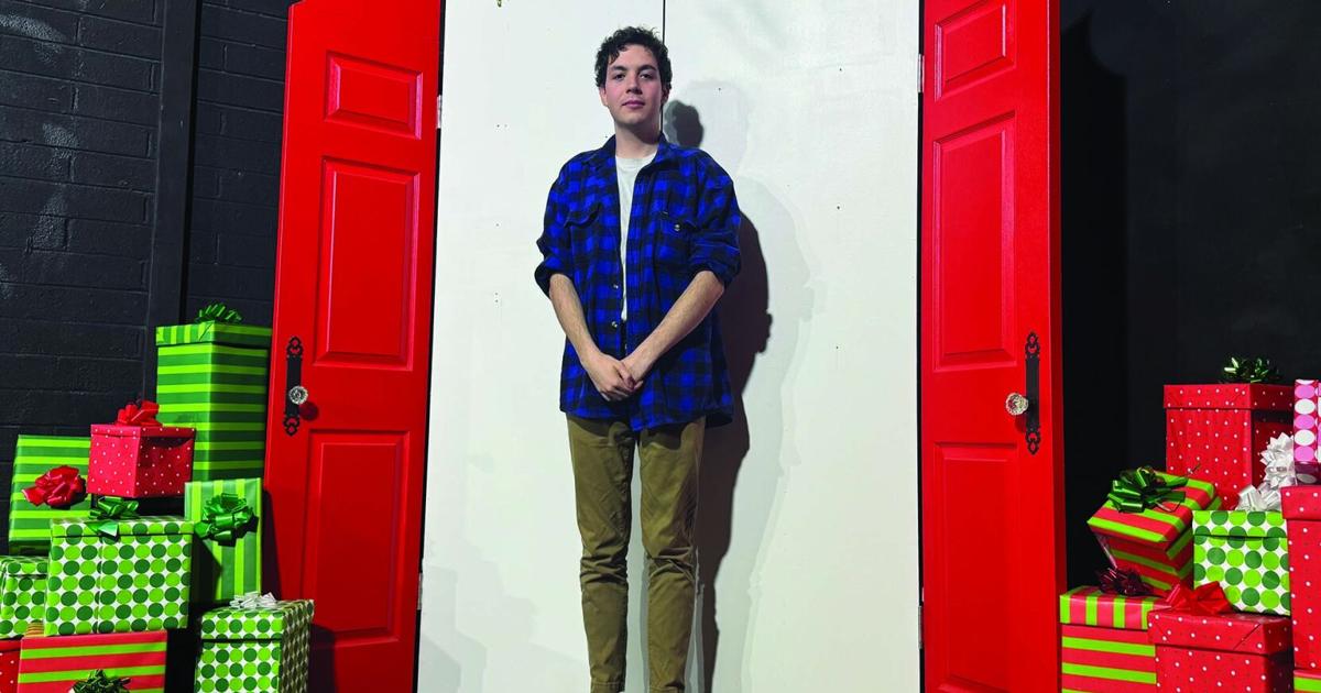 Mesa actor plays key role in 'Elf Jr.' | Community