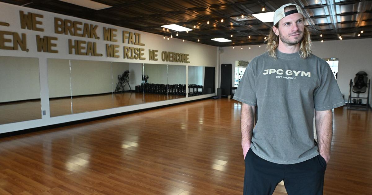 Lancaster Catholic alum, retired MLB outfielder takes over East Lampeter Twp. gym with community focus [photos] | Local Sports