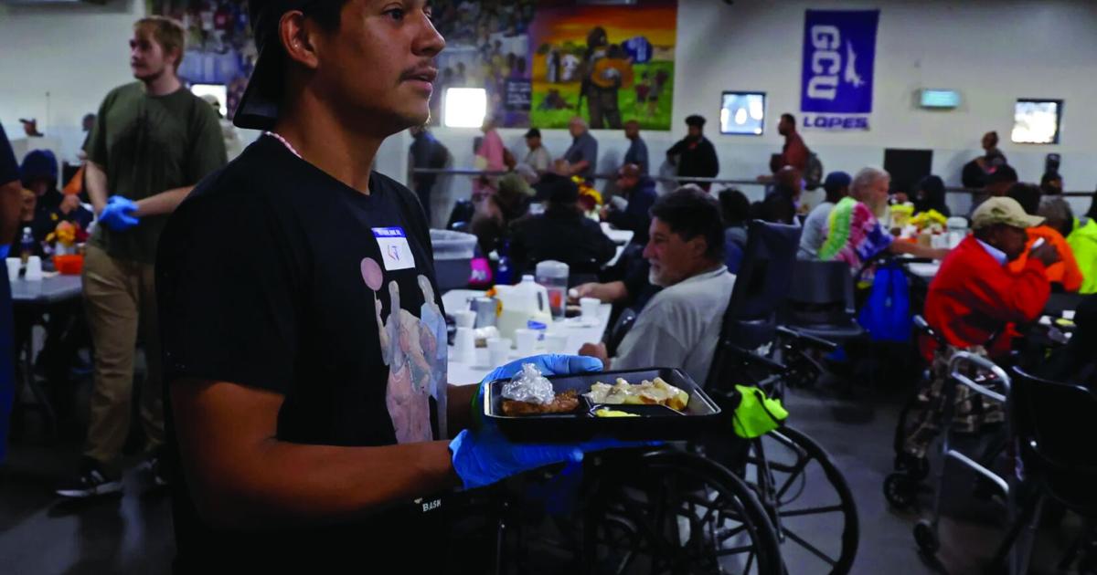 Feeding the homeless triggers mixed emotions in Phoenix | News