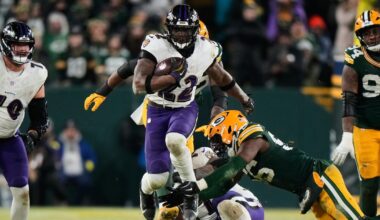 Derrick Henry’s virtuoso performance helps Ravens stay alive with win over Packers