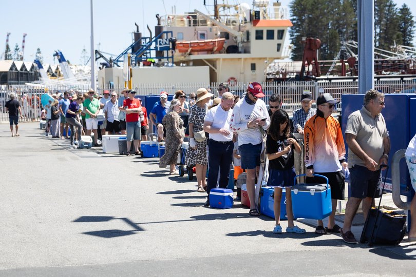 People flock to Fremantle Fishing Boat Harbour to grab their crays for Christmas Picture: Andrew Ritchie