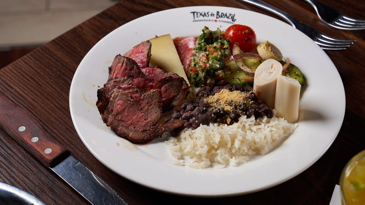 Jacksonville, St. Augustine restaurants open on Christmas Day