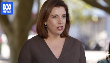 Porridge back on the menu as budget pressures grow