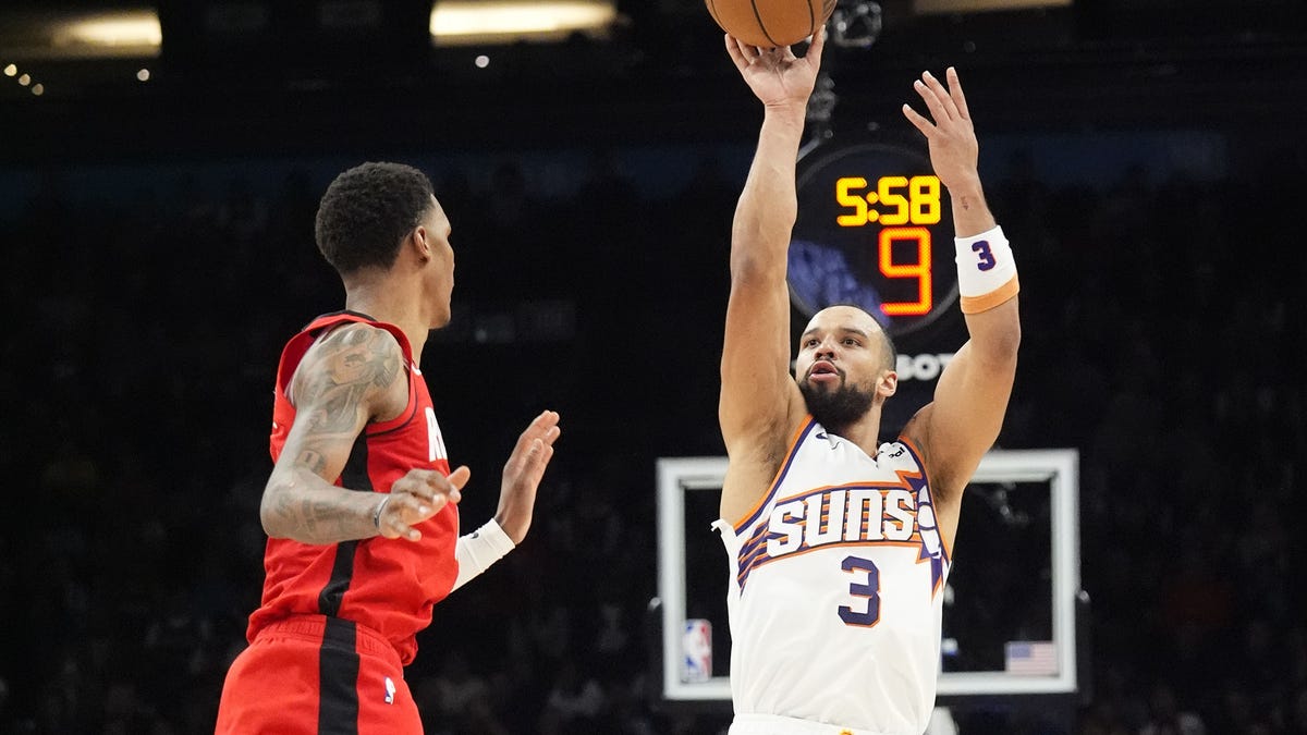Suns-Rockets live updates. Dillon Brooks makes return to Houston