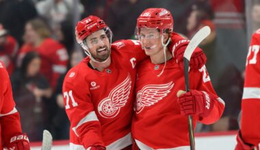 Larkin's OT goal sends Wings into break on high note