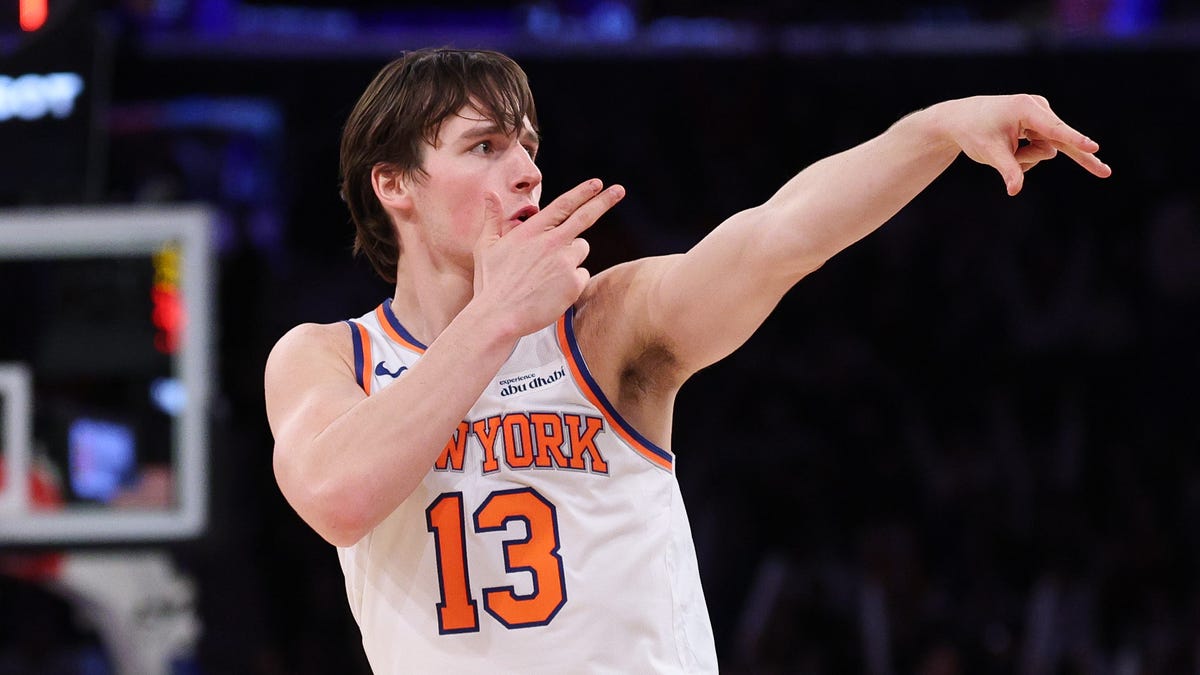 New York wins thrilling Christmas game